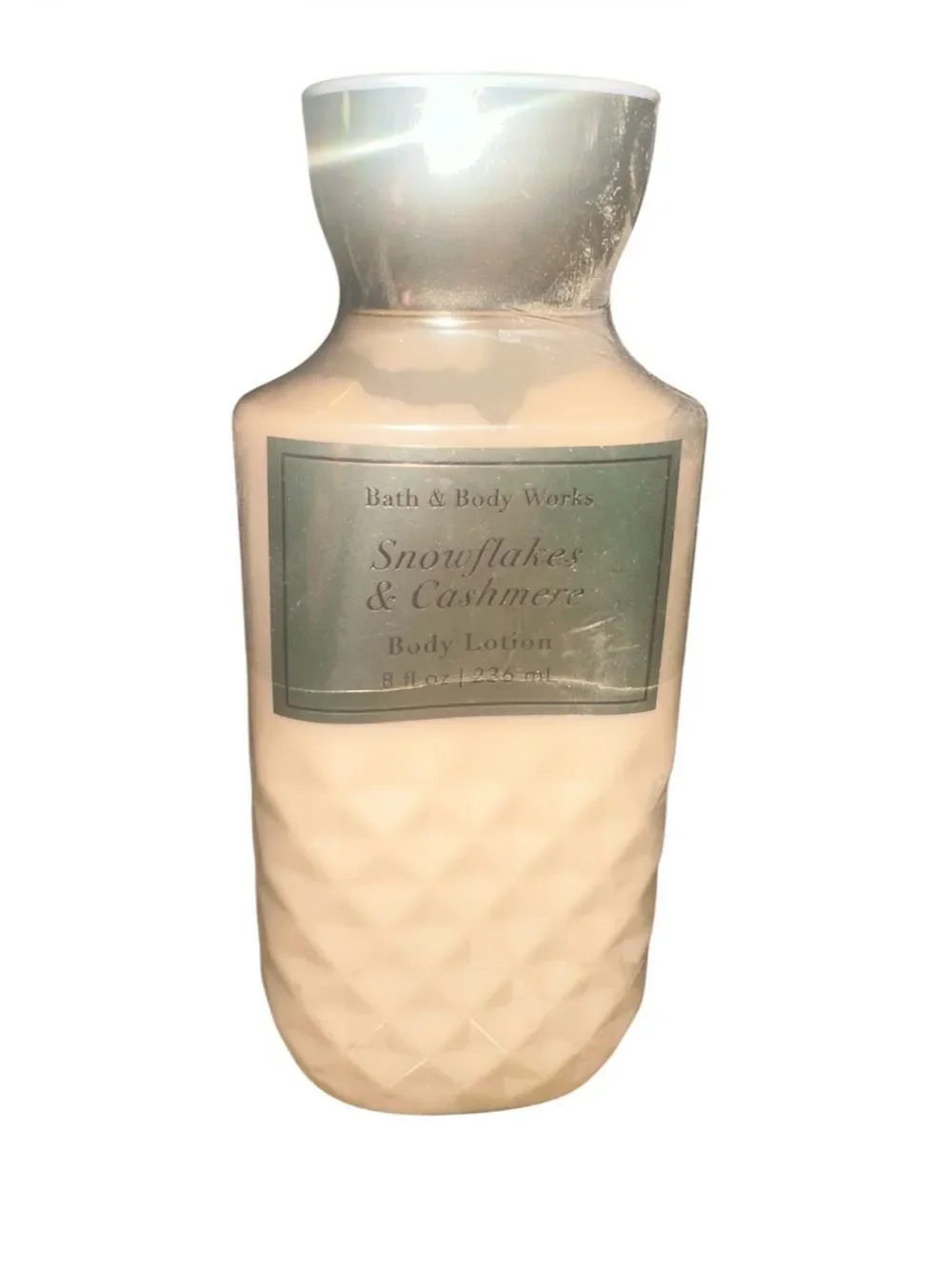 Bath & Body Works Snowflakes & Cashmere Body Lotion